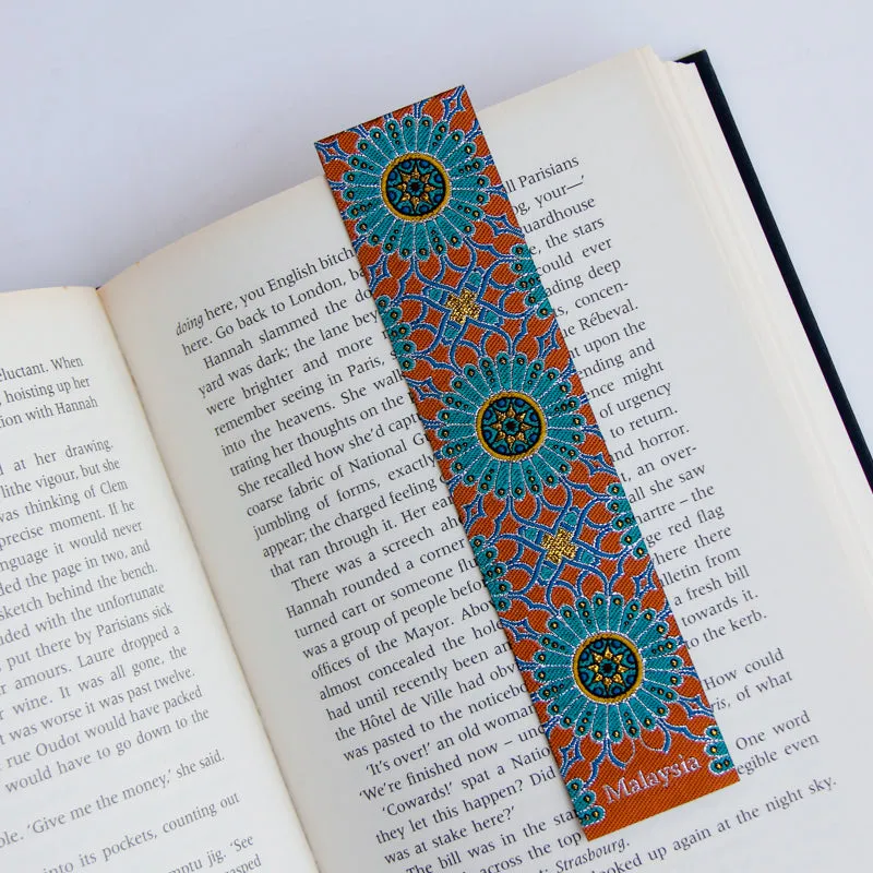 Life Design Studio: Woven Batik Bookmark